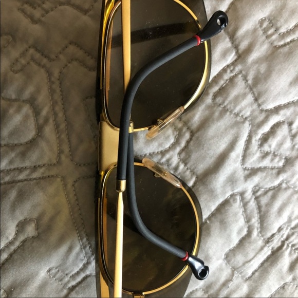 Vintage Sunglasses Set With Case - Picture 3 of 5